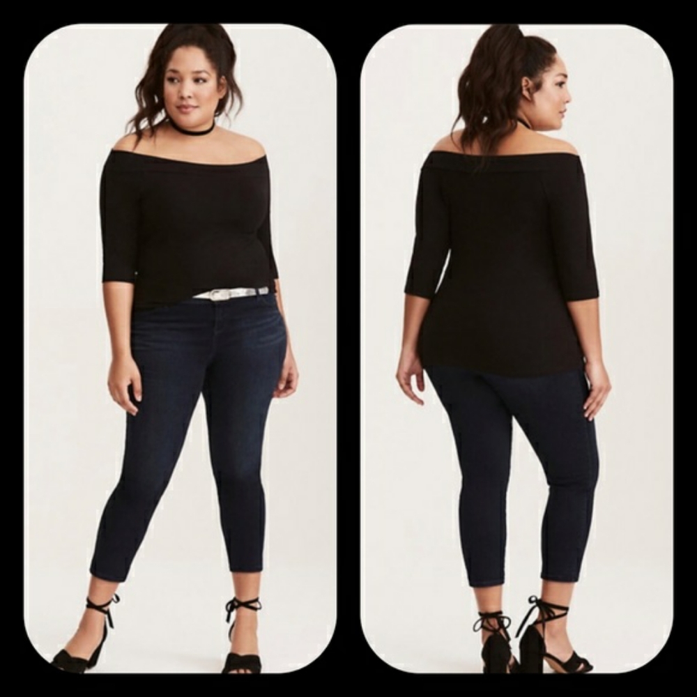 Torrid Foxy Off Shoulder Top Size 4 NWT